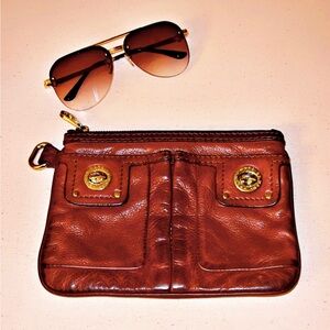 Vintage MARC JACOBS TURNLOCK CLUTCH. In vintage condition.